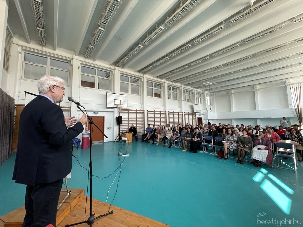 Pályaorientációs pályázat 08